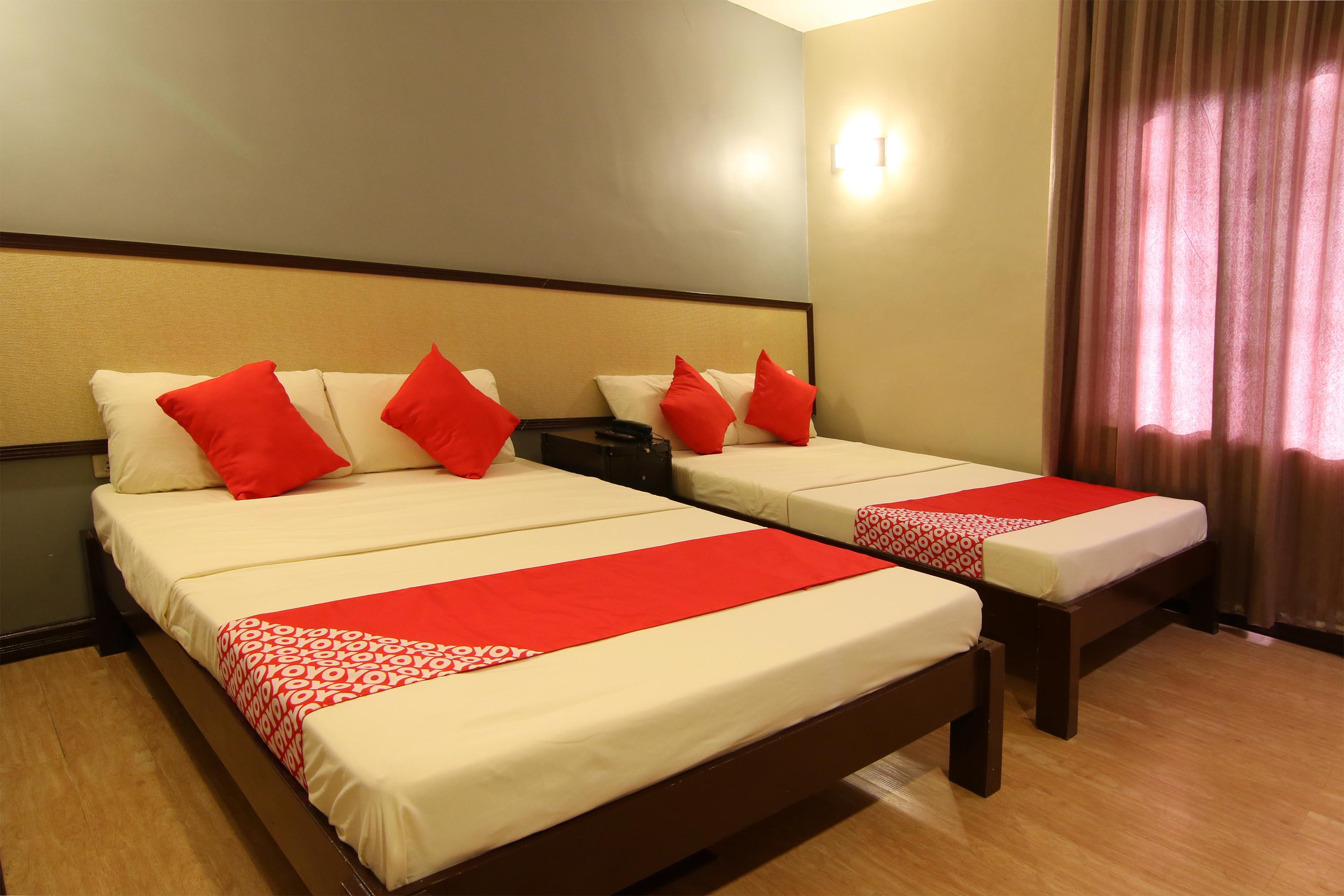 Oyo 110 Asiatel Hotel Pasay Luaran gambar