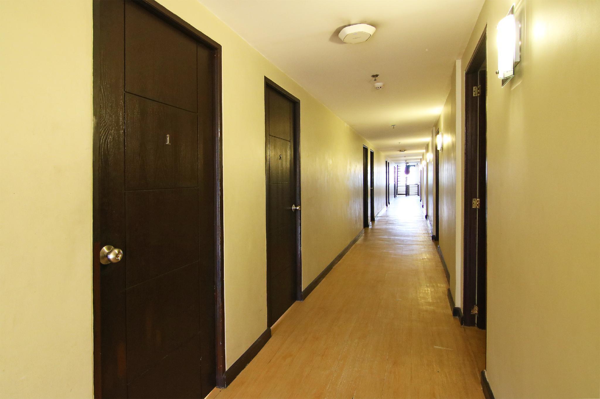 Oyo 110 Asiatel Hotel Pasay Luaran gambar