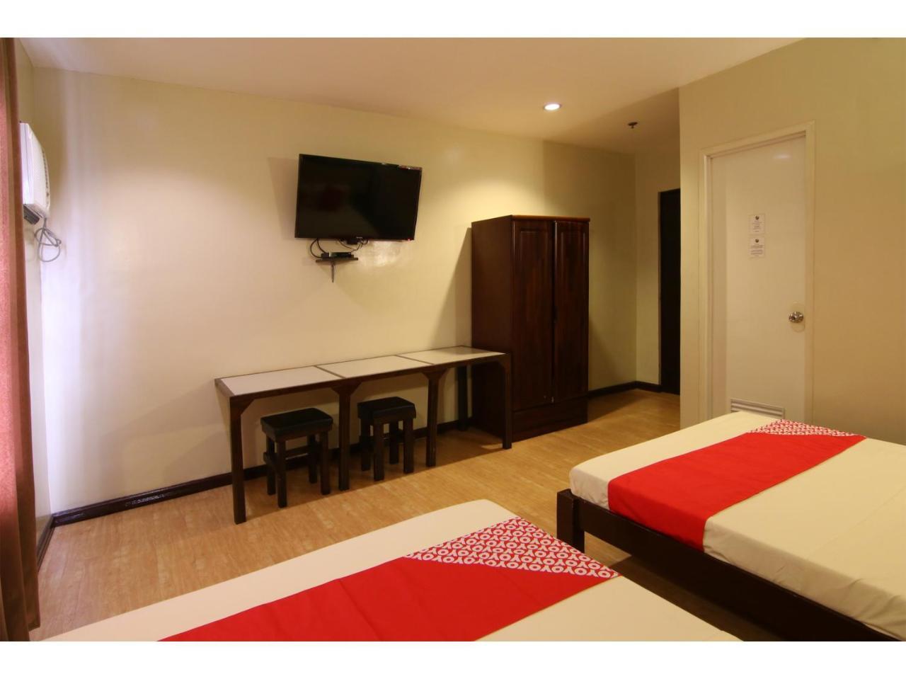 Oyo 110 Asiatel Hotel Pasay Luaran gambar